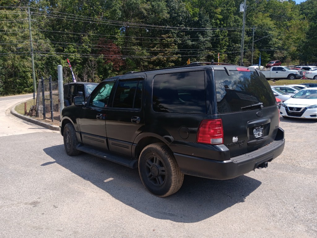 2003 Ford Expedition Image 8