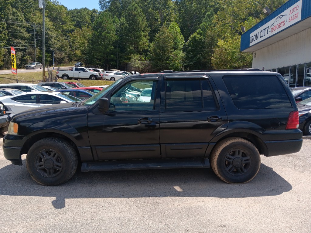 2003 Ford Expedition Image 9