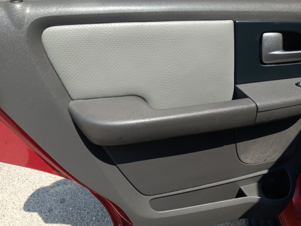2003 Ford Expedition Image 14