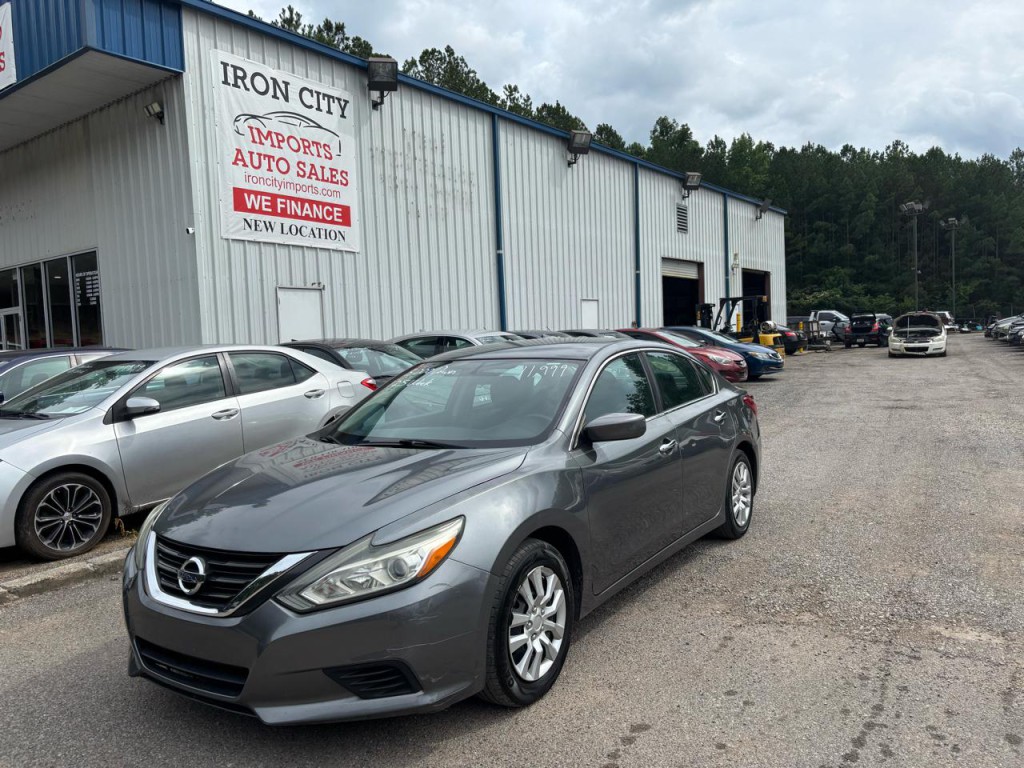 2016 Nissan Altima Image 1