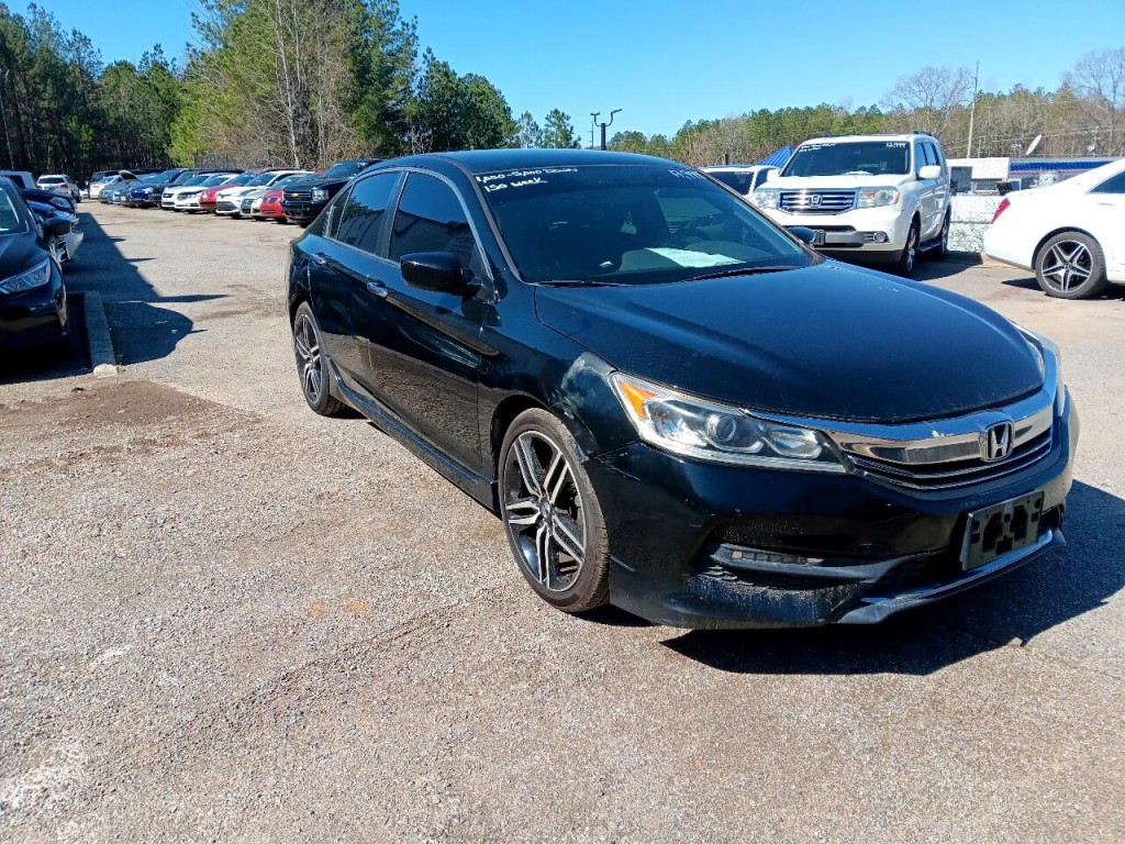 2017 Honda Accord Image 2