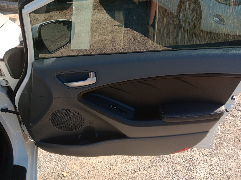 2017 Kia Forte Image 10