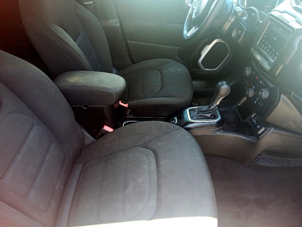2019 Jeep Renegade Image 10