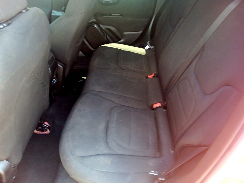 2019 Jeep Renegade Image 14
