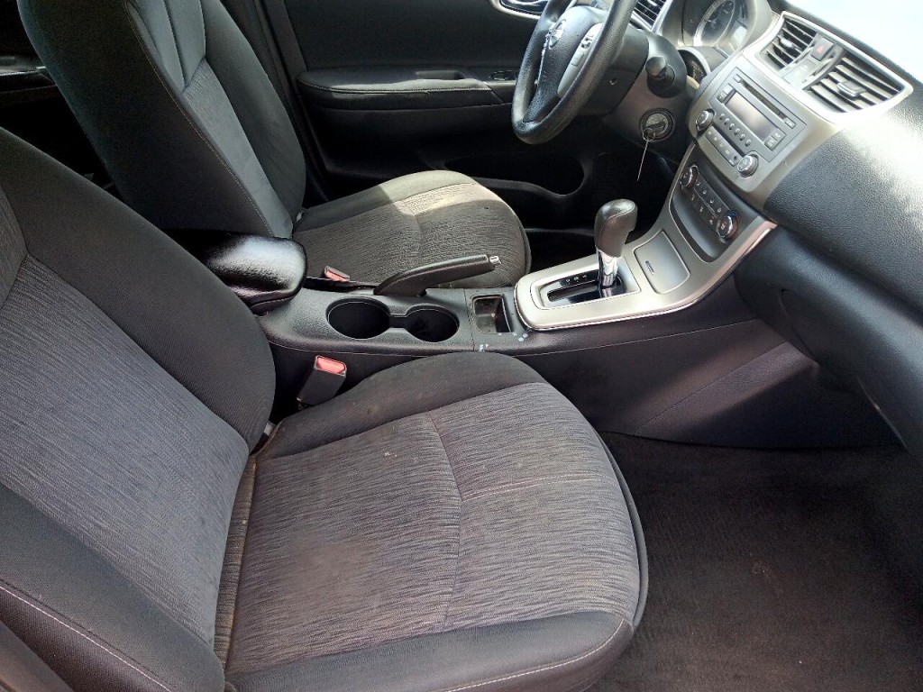 2014 Nissan Sentra Image 10