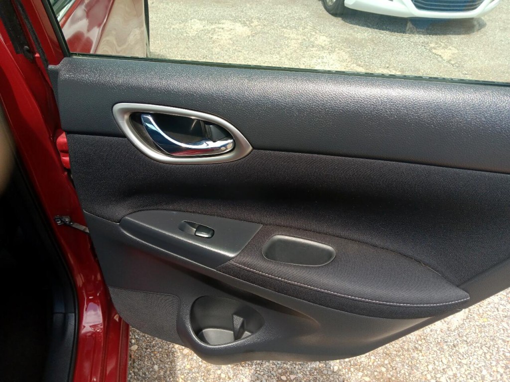 2014 Nissan Sentra Image 11