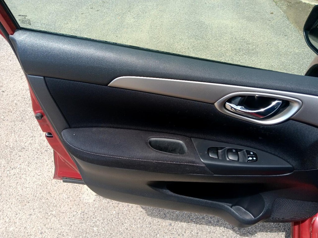 2014 Nissan Sentra Image 15