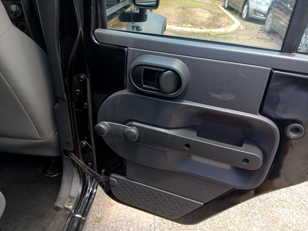 2007 Jeep Wrangler Image 11