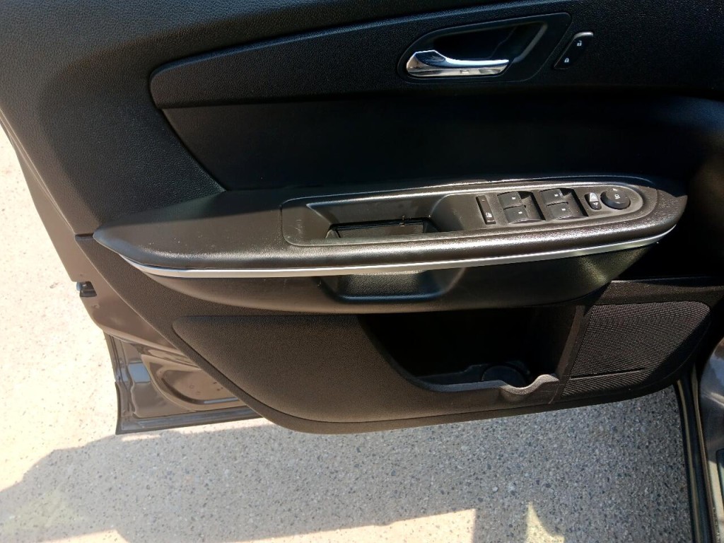 2012 GMC Acadia Image 15
