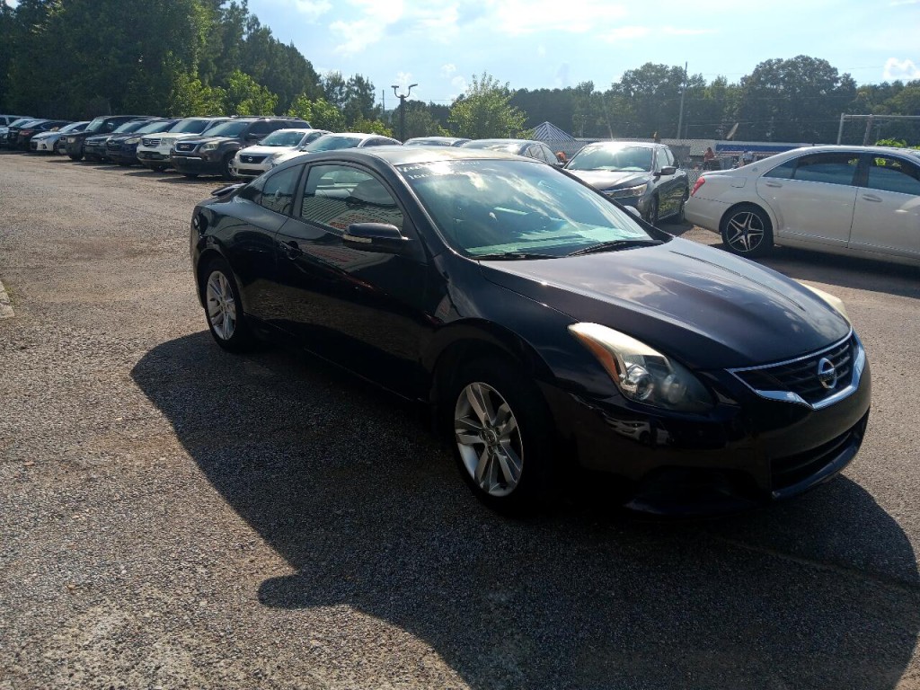 2011 Nissan Altima Image 3
