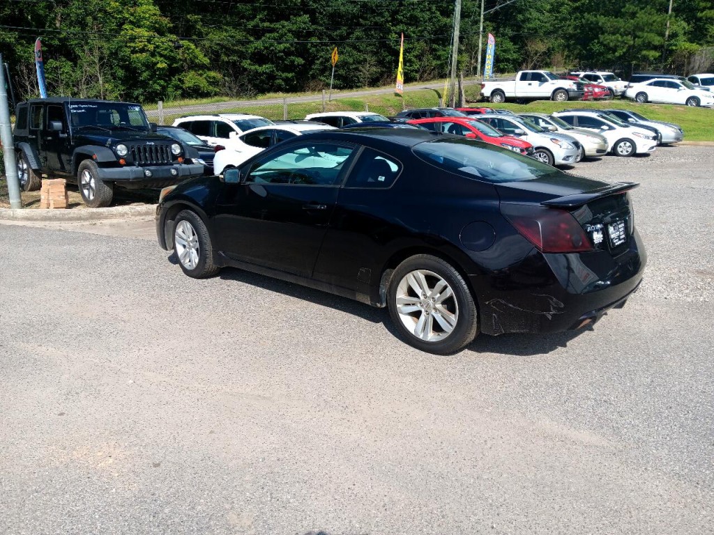 2011 Nissan Altima Image 7