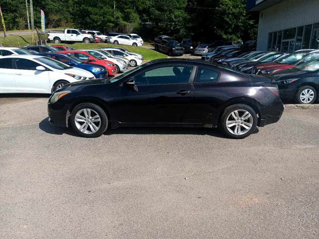 2011 Nissan Altima Image 8