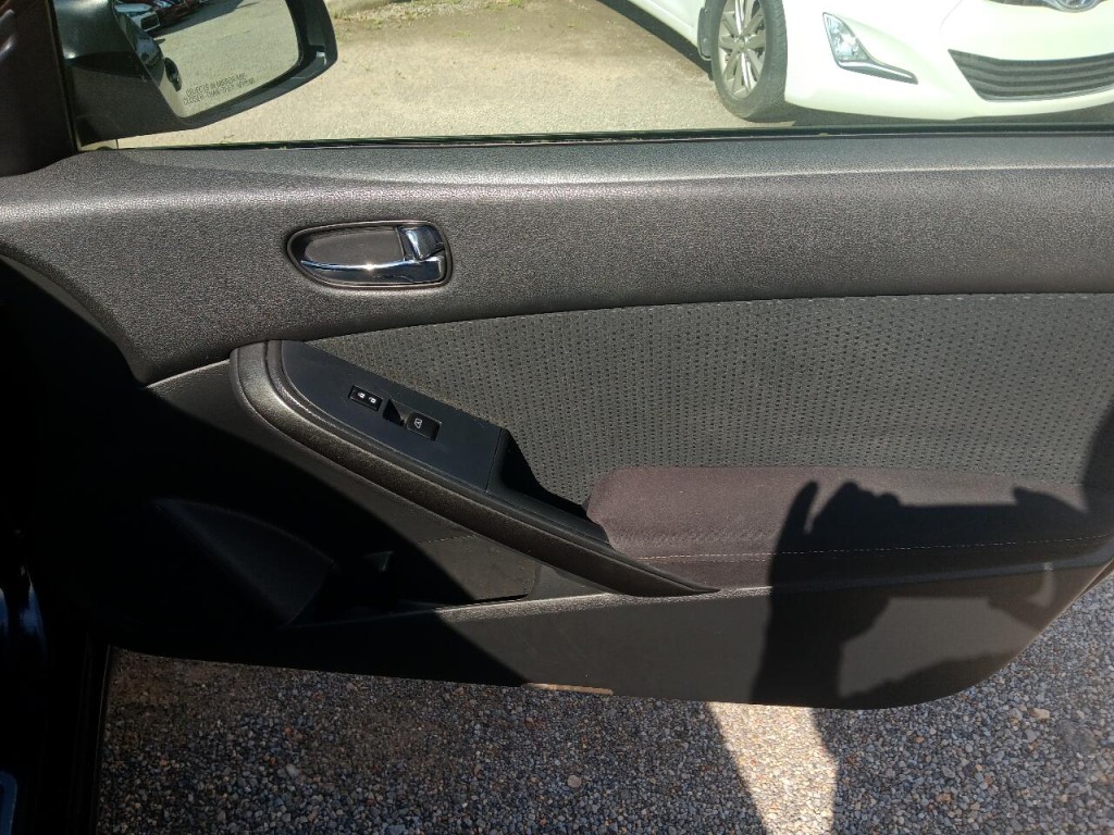 2011 Nissan Altima Image 9