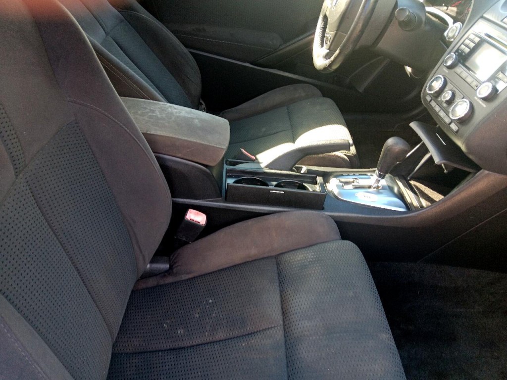 2011 Nissan Altima Image 10