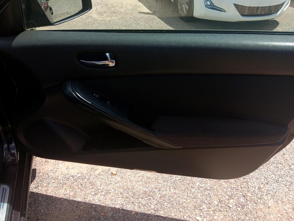 2011 Nissan Altima Image 21