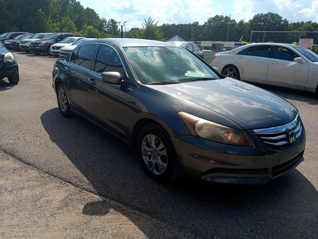 2012 Honda Accord Image 3