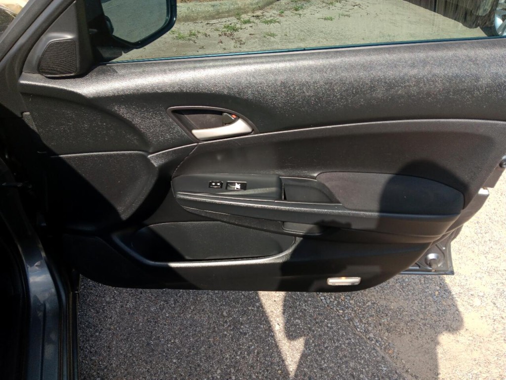 2012 Honda Accord Image 8