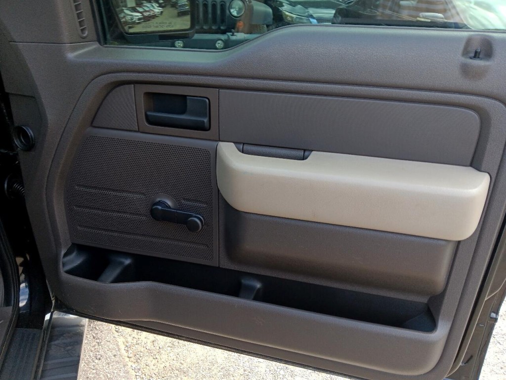 2009 Ford F-150 Image 9
