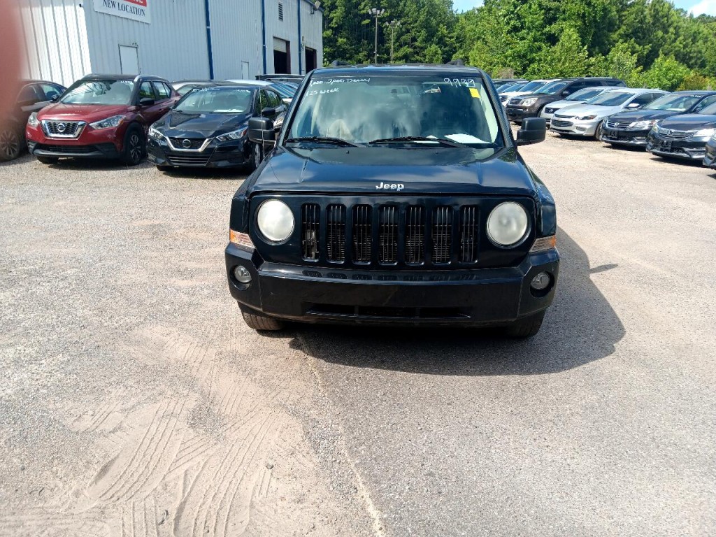 2010 Jeep Patriot Image 2