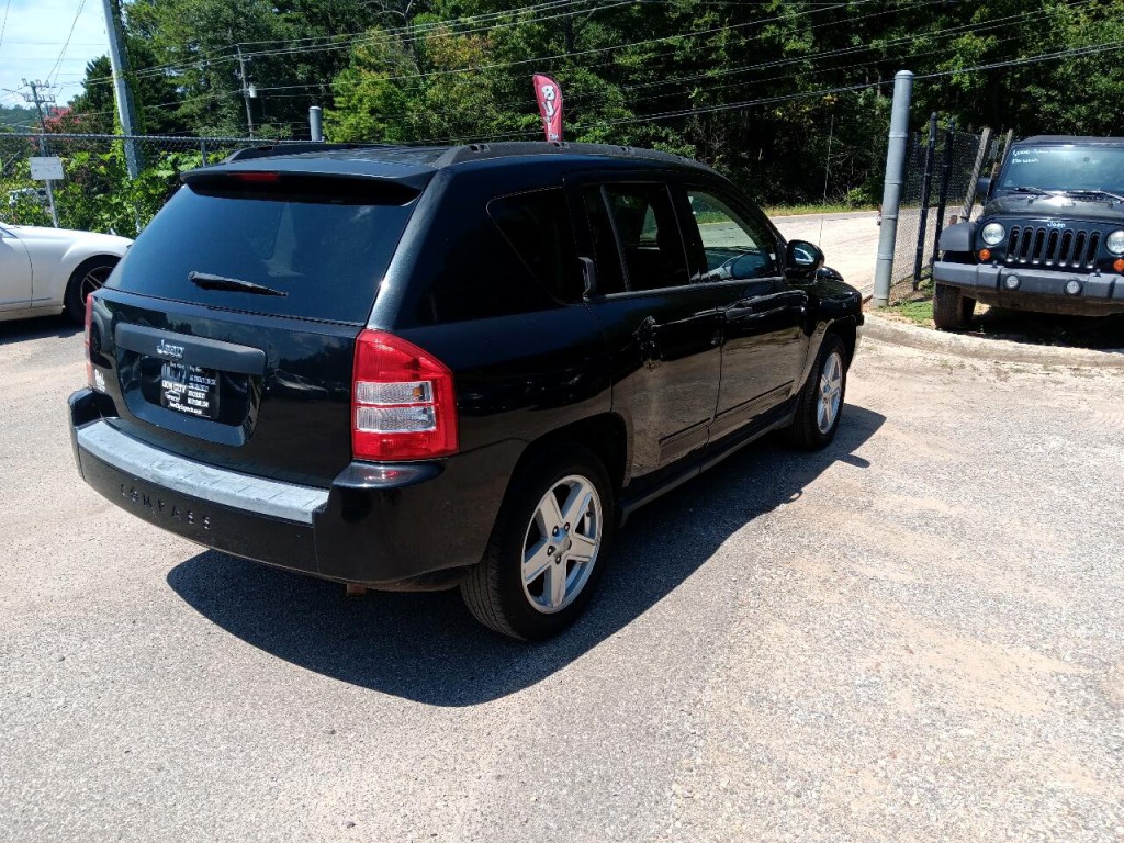 2009 Jeep Compass Image 5