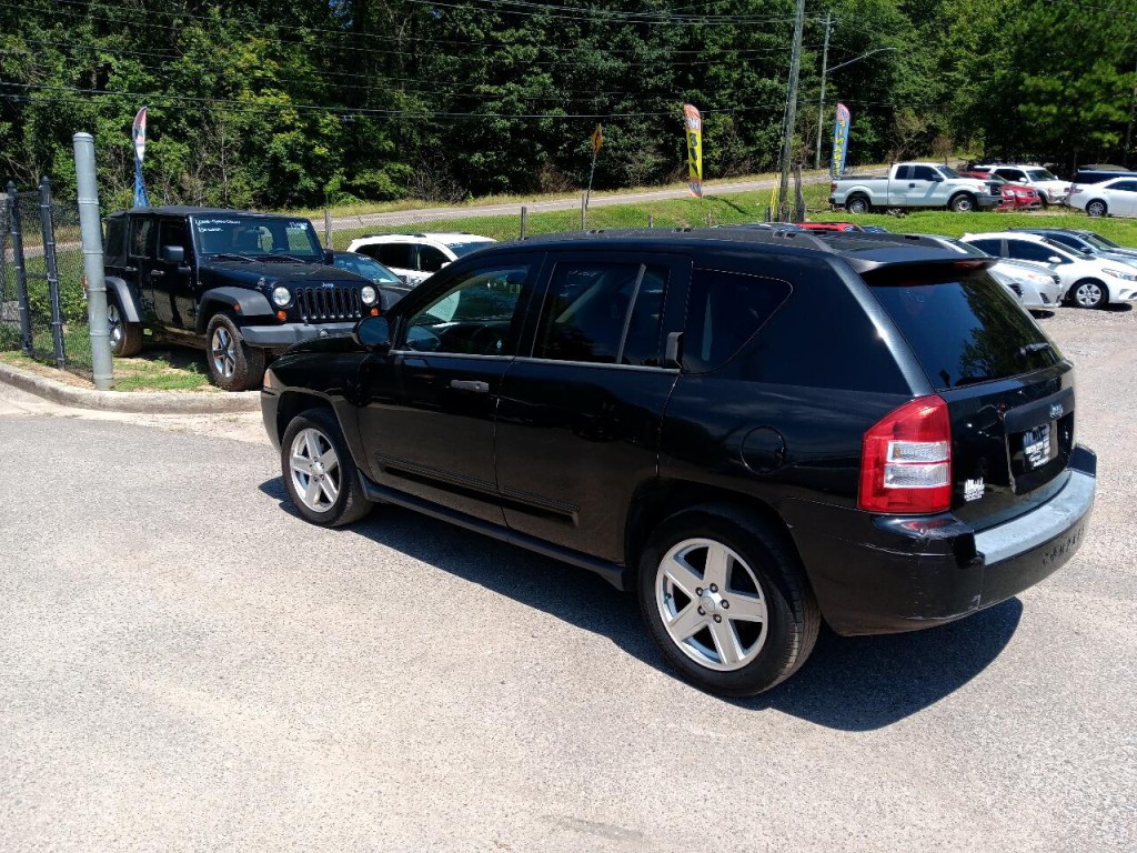 2009 Jeep Compass Image 7