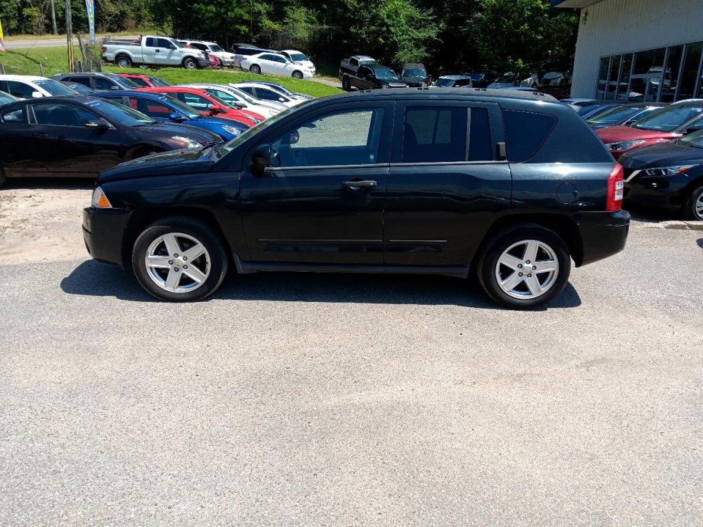 2009 Jeep Compass Image 8