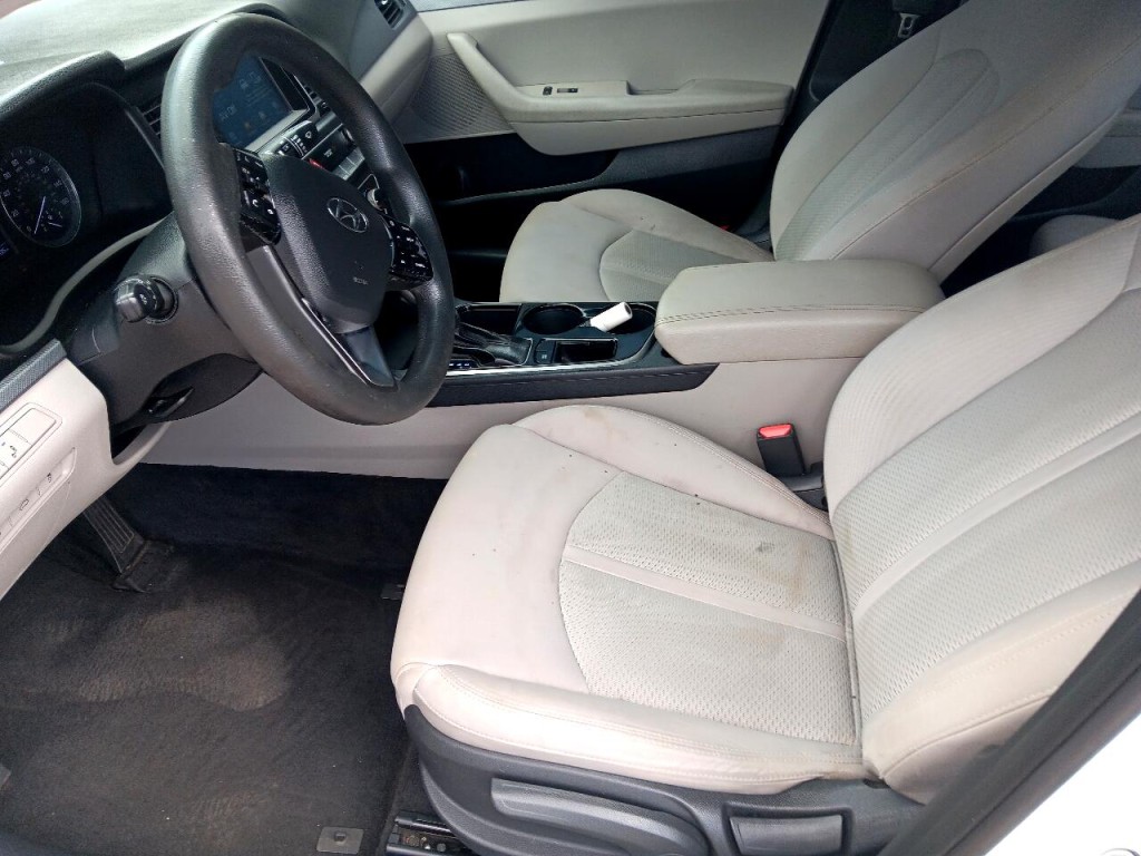 2018 Hyundai Sonata Image 16