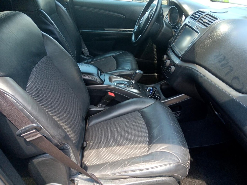 2015 Dodge Journey Image 9