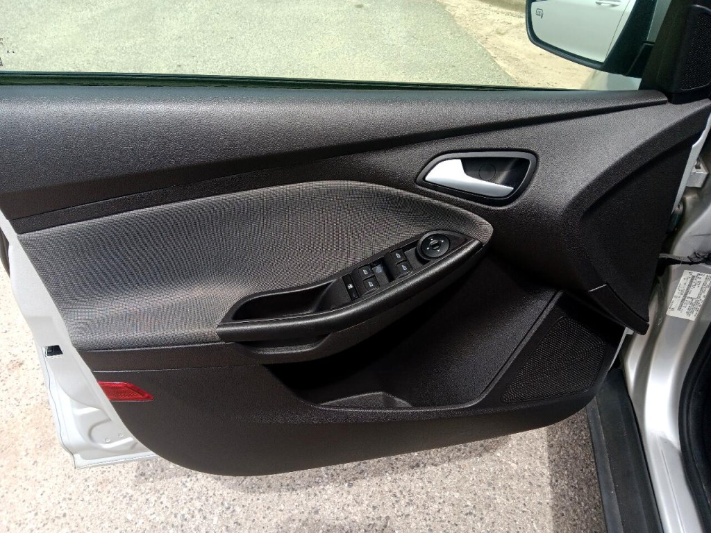 2014 Ford Focus Image 14