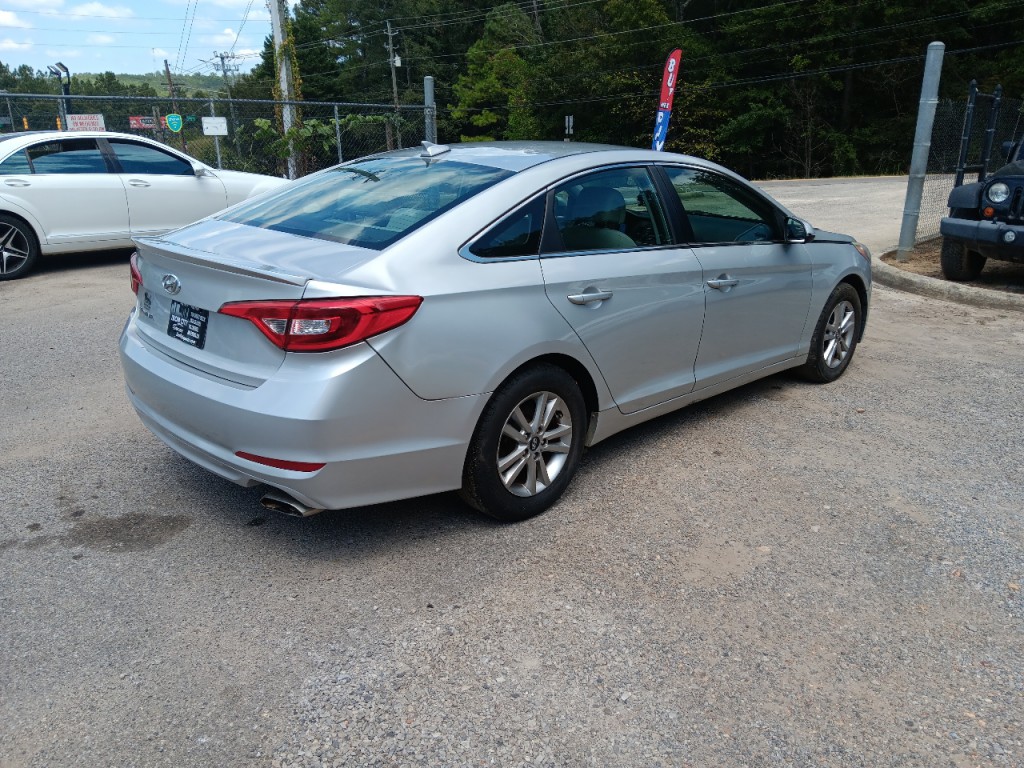 2016 Hyundai Sonata Image 5