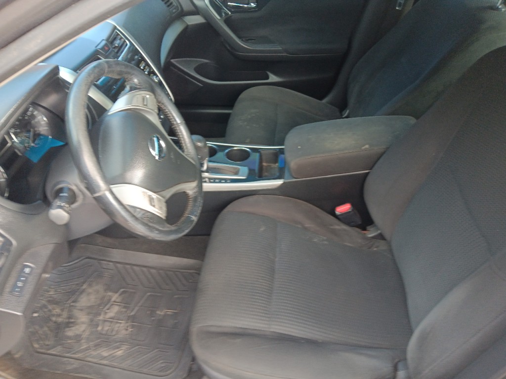 2014 Nissan Altima Image 15