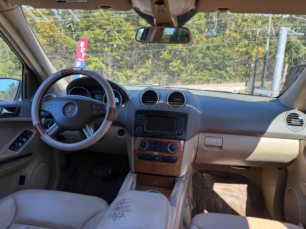 2008 Mercedes-Benz M-Class Image 12