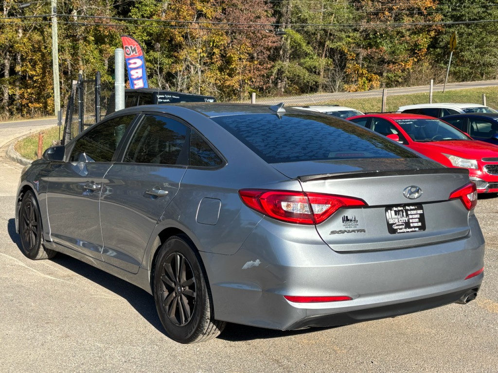 2017 Hyundai Sonata Image 4