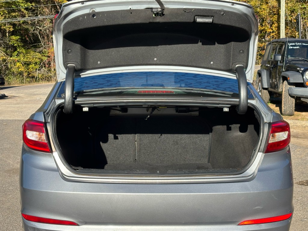 2017 Hyundai Sonata Image 14