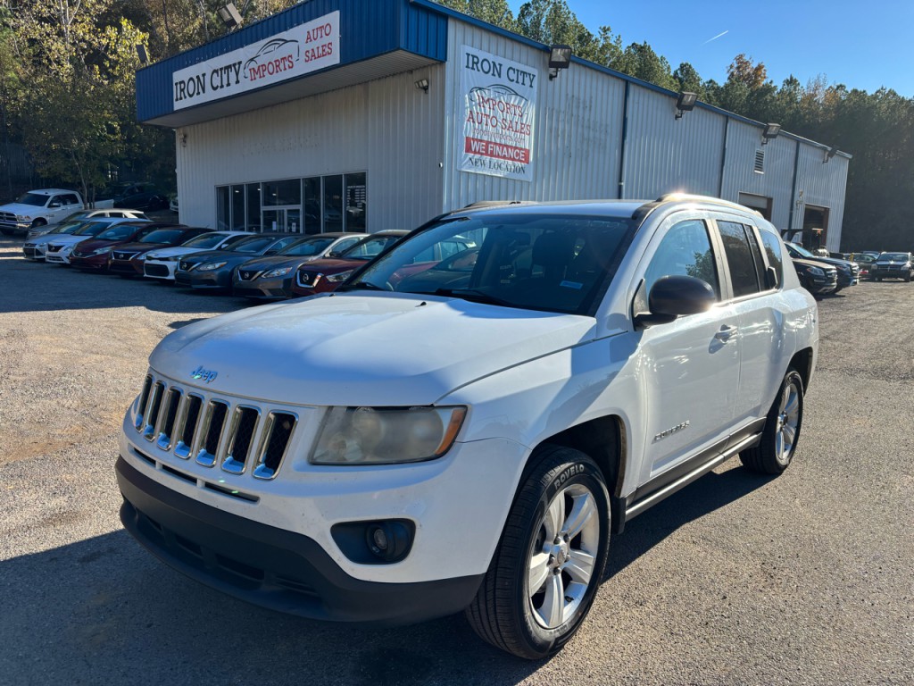 2012 Jeep Compass Image 1