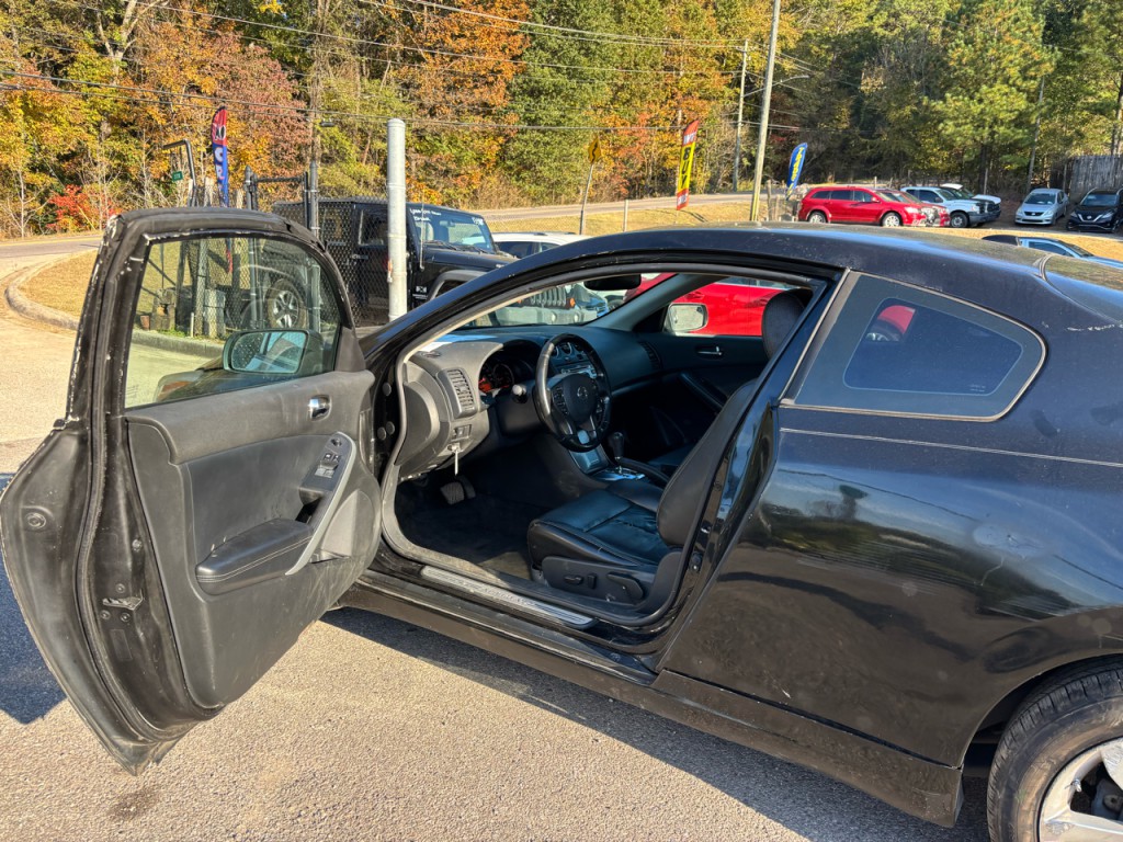 2010 Nissan Altima Image 5