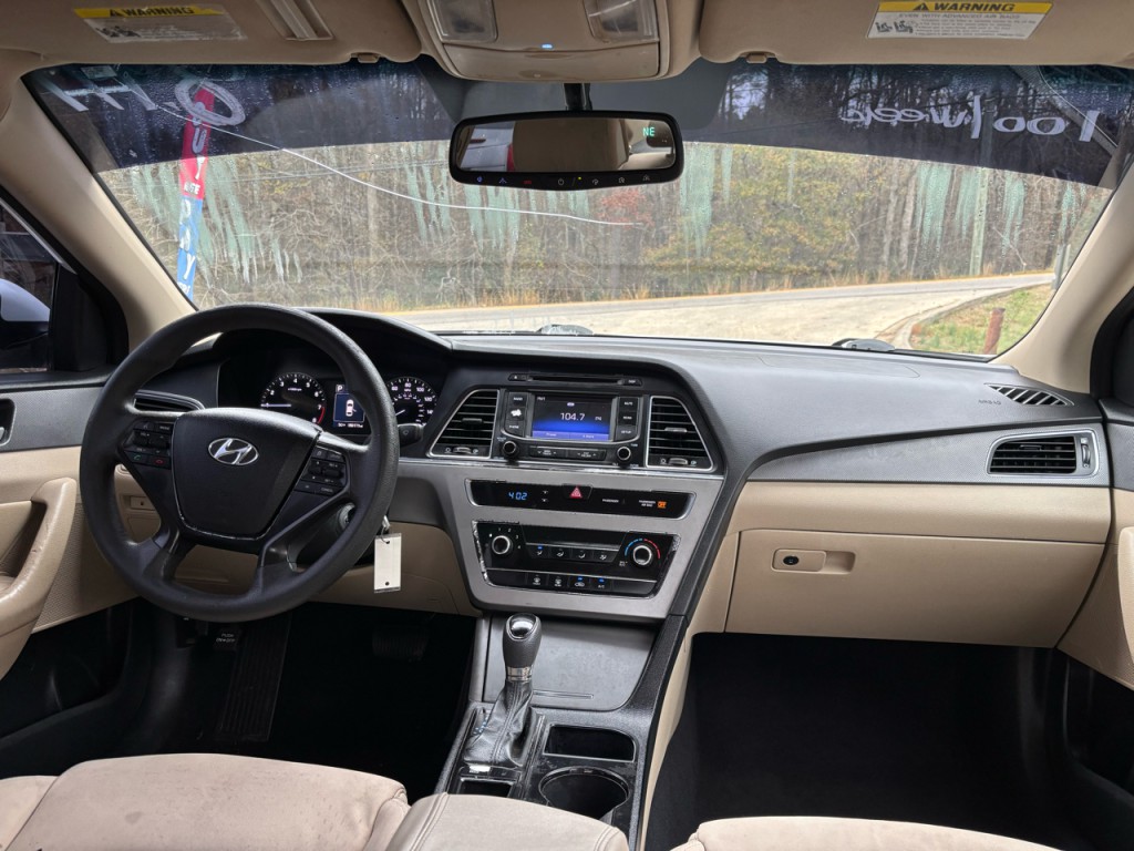 2015 Hyundai Sonata Image 11