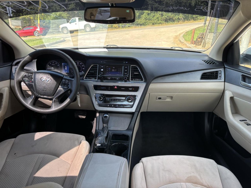 2015 Hyundai Sonata Image 11