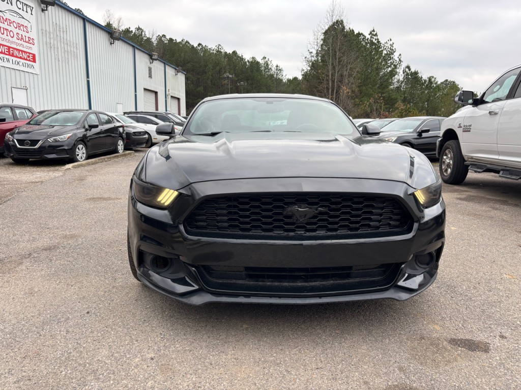 2015 Ford Mustang Image 2