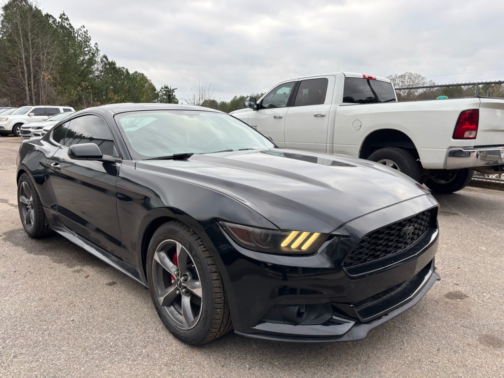 2015 Ford Mustang Image 3