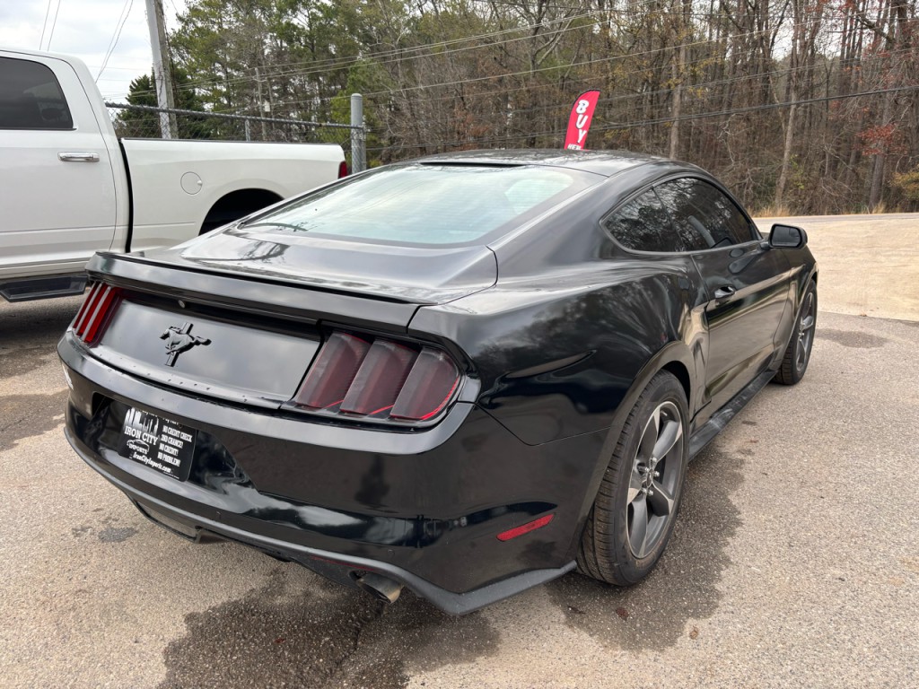 2015 Ford Mustang Image 4