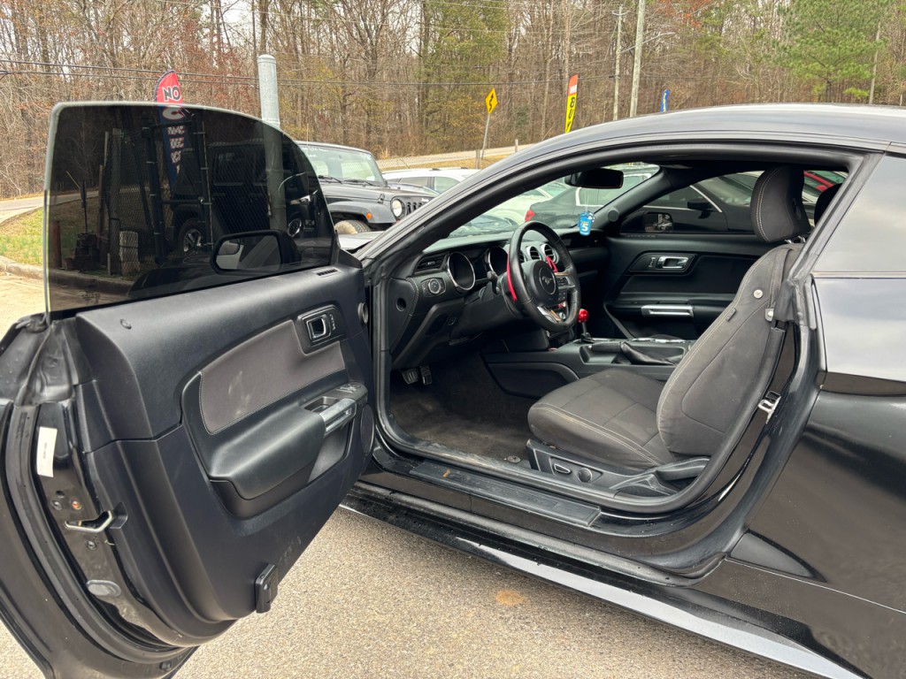 2015 Ford Mustang Image 9