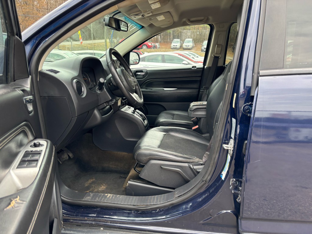 2017 Jeep Compass Image 6