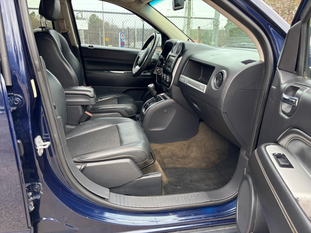 2017 Jeep Compass Image 10