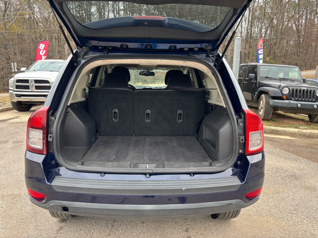 2017 Jeep Compass Image 13