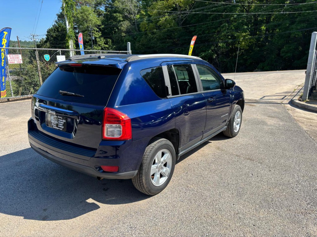 2017 Jeep Compass Image 3