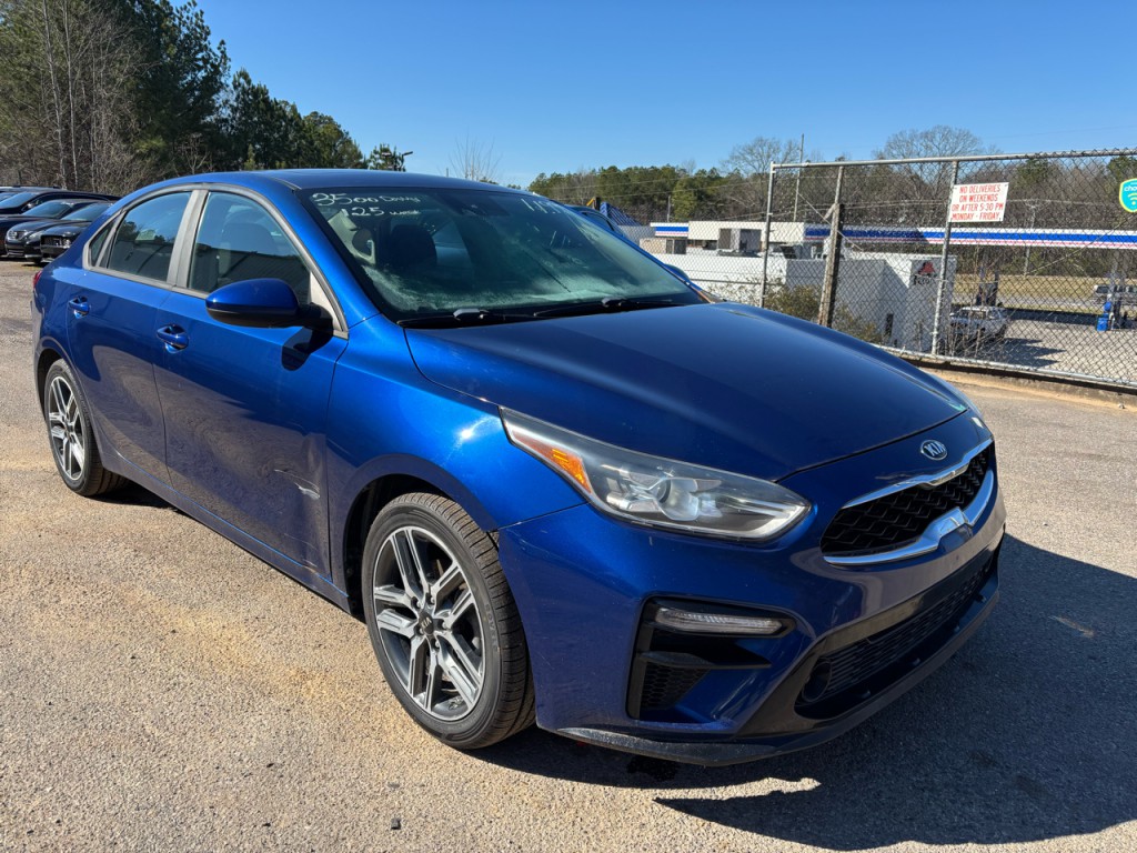 2019 Kia Forte Image 2