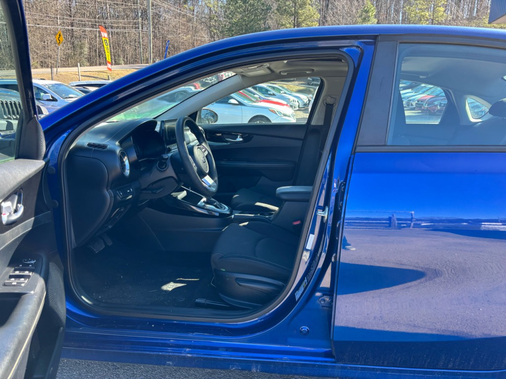 2019 Kia Forte Image 6