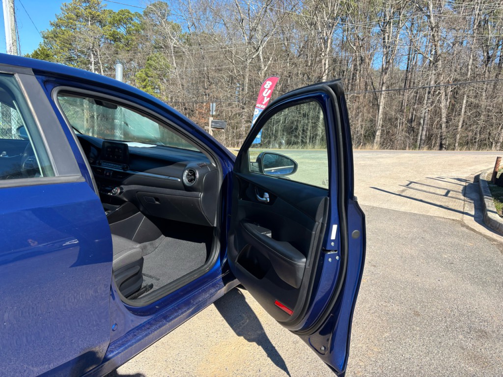 2019 Kia Forte Image 9