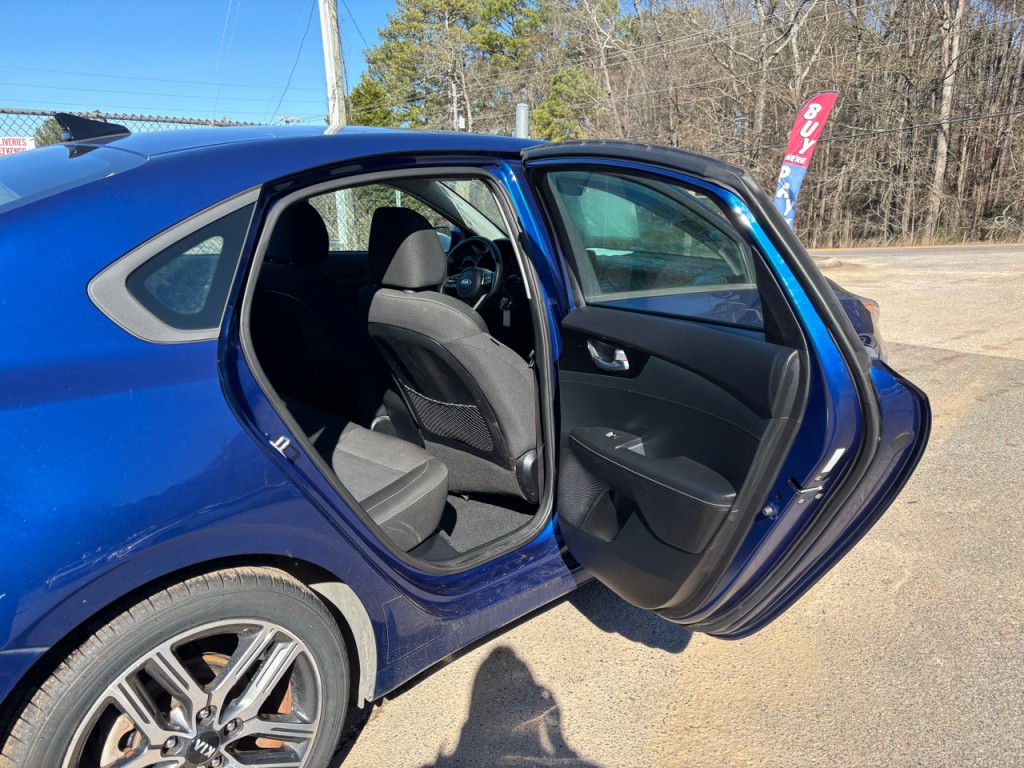 2019 Kia Forte Image 11